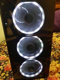 ، يوجد جهاز كمبيوتر للبيع بخصومات جيدة. المواصفات كالتالي: - كارت الشا...