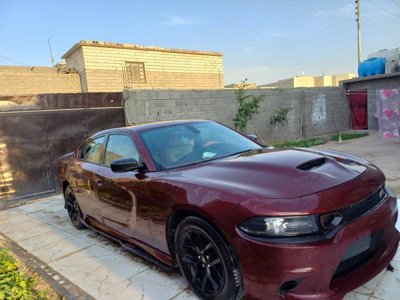 جارجر GT مديل 2019 اصل 
لون ماروني  بسمي حادثها جاملق وبنيد  
سنويه لل 31 : مكان بصره 
*********** 
سعر ٢٠٠$
