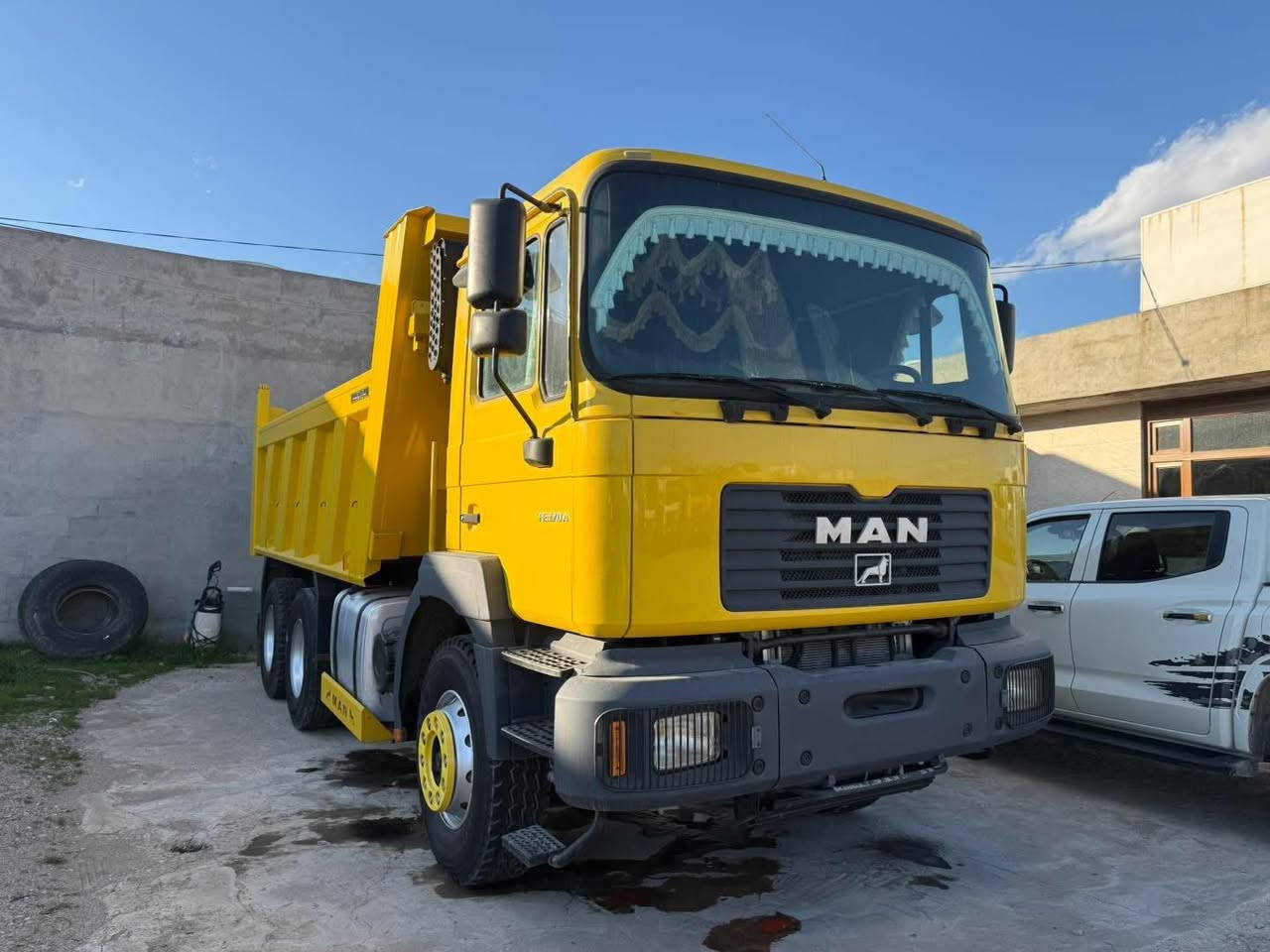 مان محسن ٢٠٠٢
هەمو گیانی بە شەرت بۆدی تازە بۆ دروست کراوە
رەقەم هەولیر ئینگلیزی تحویل بەشەرت
***********
