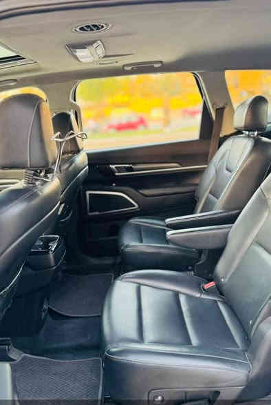 سلام عليكم  سياره  كيا تلورايد (السعر 215 وبيها مجال ) موديل 22  لون اسود   رقم بغداد  الدولي  سياره ماشيه  18  جديده   بمعنى الكلمه    تخم تاير جديد    (الحادثه  بنيد فقط بارد  )   الموصفات
 حساسات امامي   خلفي 
رادار  امامي خلفي    جانبي
 نقاط عميه  بل مري اشاير بل مري  
نضام ترحيب كامل 
  هناد بريك دكمه 
كشن  ViP  منفصل 
 مانع تصادم  
قياده ذاتية   تحديد  مسار    اوتو هلود   
 تسخين بل مقاعد 
 داخل  كله جلد  
السيارة   حاله وكاله  
مكان السياره كربلاء شارع أحمد  الوائلي  السياره بسمي 
رقم الاتصال  ***********

 
*********** هنا   وتساب
