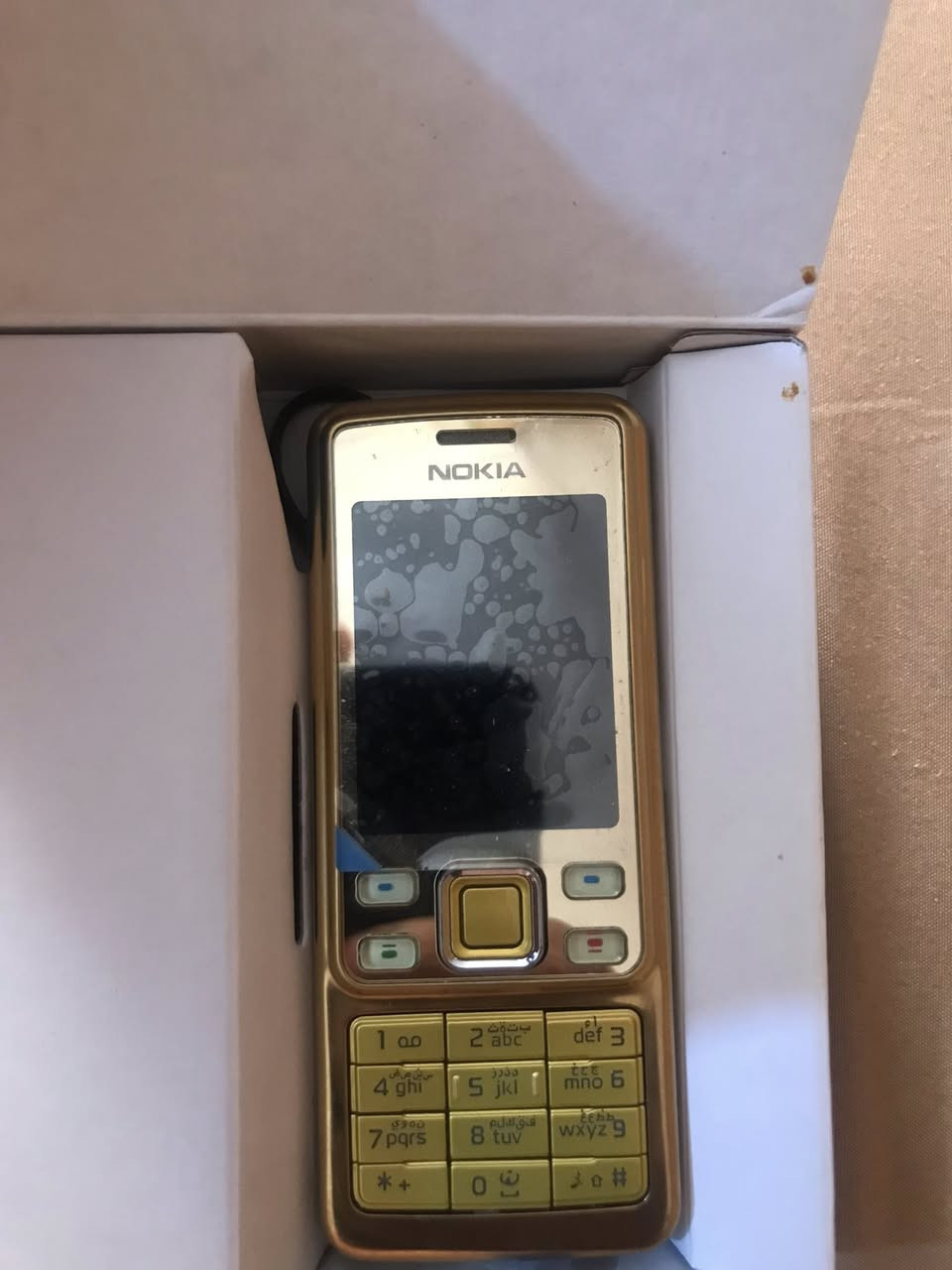 سلام عليكم موبايل نوكيا 6300للبيع لموبايل مستعمل 
قيل اخو الجديد فلندي اصلي شراي اتصل رقم الموبايل ***********
