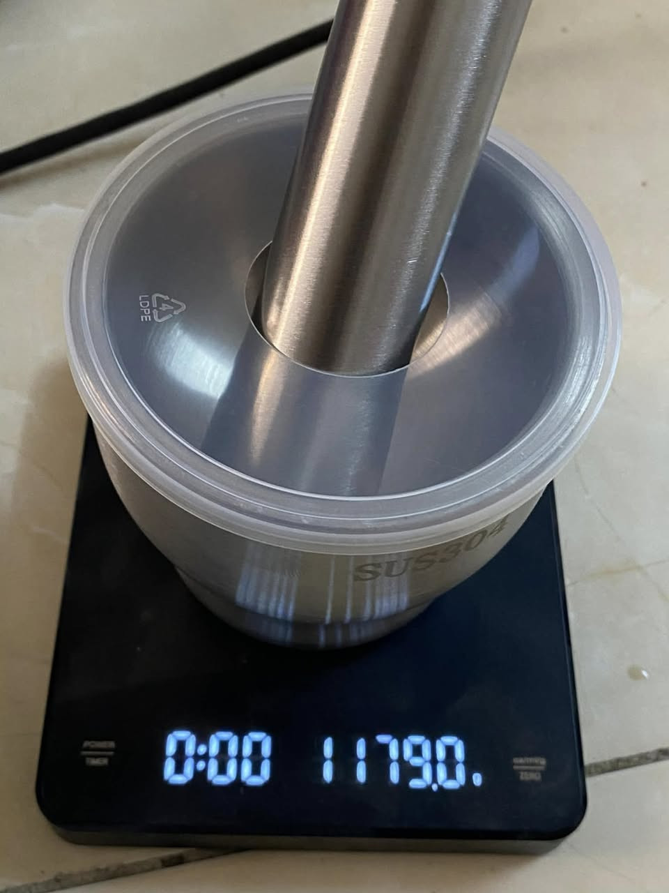 هاون مطبخ ستنليس ستيل وزن كيلو و ميتين غرام ثقيل ضد الصداء لان ستيل
١٠ الف 
توصيل ٣


**إذا كنت صاحب هذا الإعلان وتريد حذفه لأي سبب، رجاءا أرسل رسالة إلى الدعم الفني**