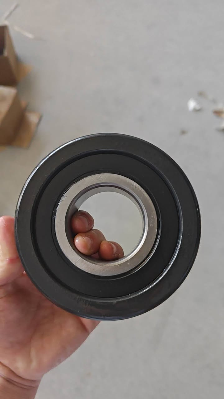 Forklift mast roller bearing
#forklift
#bearing
#forkliftparts
#forkliftsparepart


**إذا كنت صاحب هذا الإعلان وتريد حذفه لأي سبب، رجاءا أرسل رسالة إلى الدعم الفني**