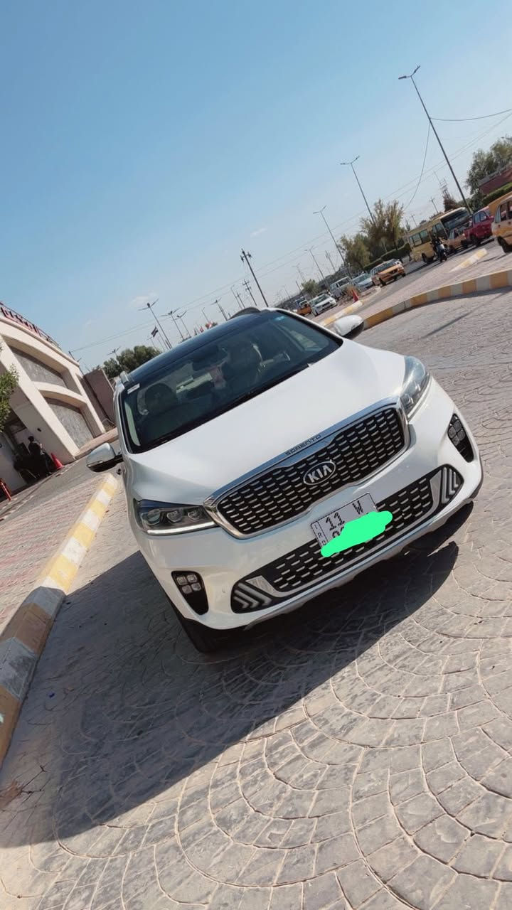 سلام عليكم اخوان كيا سورنتو موديل ٢٠١٨ 
٦ سلندر بانوراما السياره رقم بغداد بسمي 
السونار منشور بالصور بيها ربع جاملغ امامي مصبوغ ماشيه 90 إلف 
مكاني بغداد 
السعر 215
هـ***********

