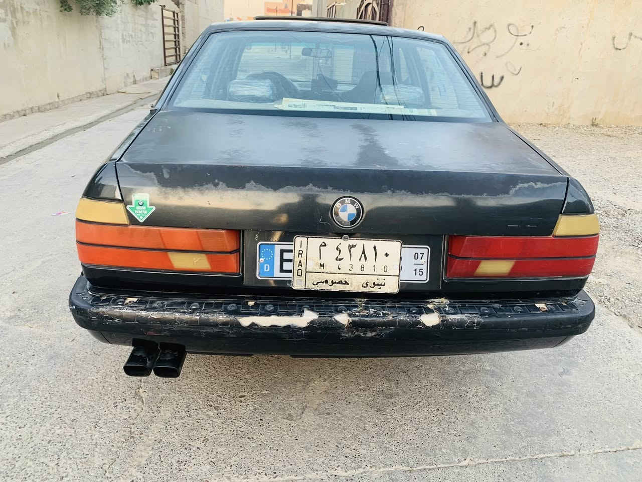 بي ام 735 موديل ٩١ رقم نينوى مشروع وطني كلشي بلادي وشغال بدون معجون بدون صبغ سعرها ٣٥ قفل عنواني كركوك ***********
