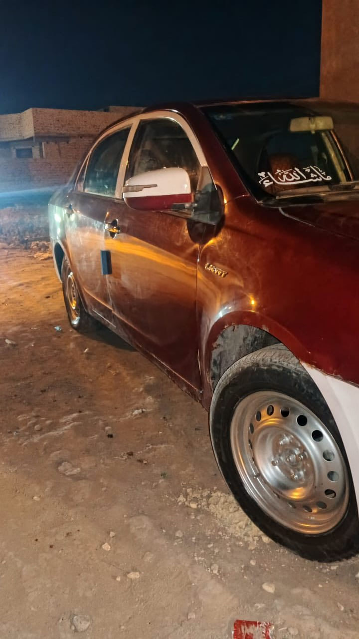 جيلي موبل للبيع ٢٠١٣ رقم بصره سنويه بسمي مكينه وكير بي كاجو ١٨٠٠ سياره كامله وجاهزه كهربائيات شغاله بيه بس الكيت متفلش عوزه بس كير  سعر ٣٥ عنوان ناصريه إسكان صناعي ***********
