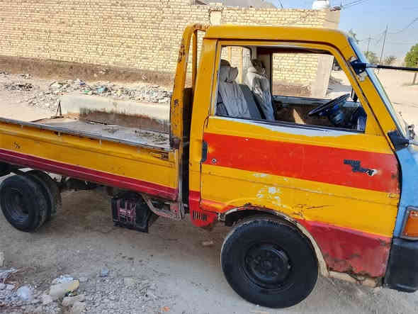 اسلام عليكم.كيه بنكو موديل 94
سعر 20 وبيهة مجال 
محرك بي خيط بخار 
***********
