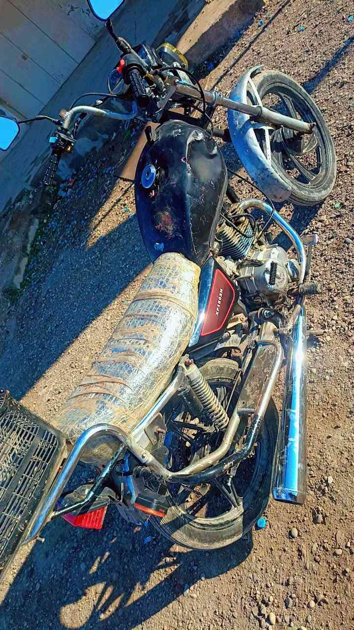 اسلام عليكم  موطور جني بلكين للبيع سعر180 وبي مجال نشاط فول 5 كير  كهربايات كلهه شقاله سلف شقال هرن شقال مناقصه برقي   الاتصال ***********
