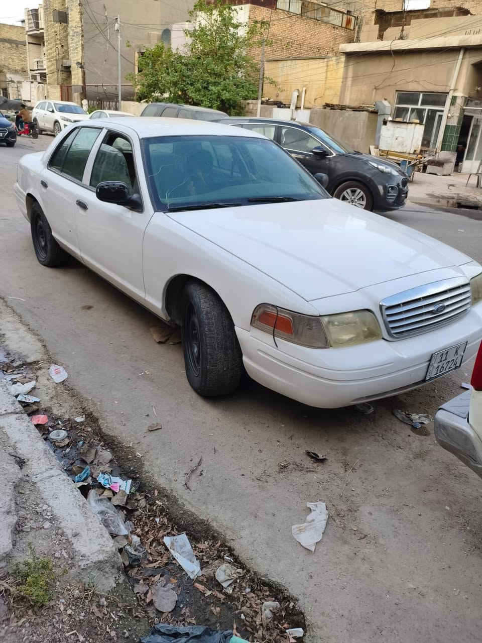 فورد فكتوريا 2007
رقم بغداد هزه سنويه جديده 

السياره بيه نواقص 

صبغ عام اثر جراد

مكينه كير مكفوله 

مكان السياره بغداد الشعب 
السعر  45 وبيه مجال

***********
