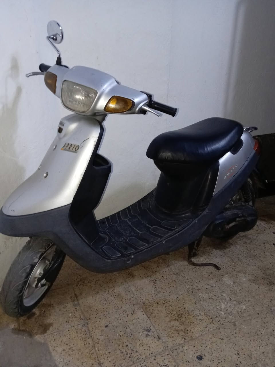 السلام عليكم بطه جديده مامفتوحه كهربايات شغاله سلف شغال السعر 350وبيهه مجال ***********
