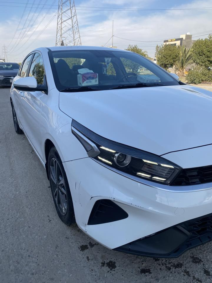 السلام عليكم كيا سيراتو 2022 خليجي فول مواصفات عده البصمه شاشه تحكمات مري شفت 5 ويل كب مكينه 1600 ماشيه 86  السياره مكفوله كفاله عامه عده بيها طخه زغيره بل دوسه جهه الصدر السعر 167 وبيها مجال العنوان بغداد الغزاليه *********** المو شراي لا يتصل رجائن
