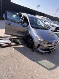 كيار ريوو  2019  ماشيه 115 ضرر جاملغ امامي جهة اليمين  والبوند صبغ  بد...