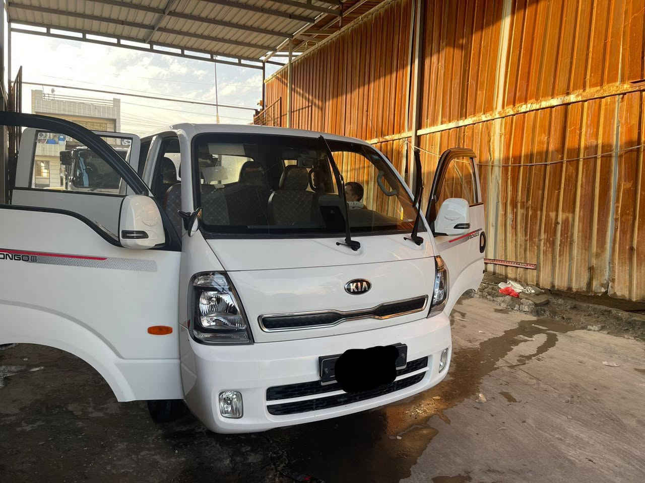 السلام عليكم كيا مديل 2020دبلو فول اوتوماتيك واحد على واحد رقم بغداد كفاله عامه من الصبغ من التبديل من الضربه سياره جديده ***********
