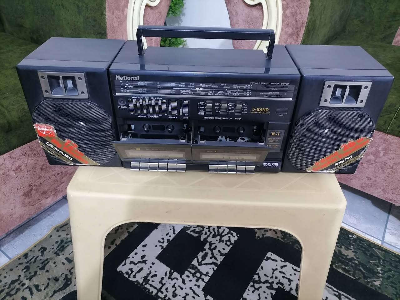 سلام عليكم للبيع راديو مسجل ناشونال دبل كاسيت على وضع الشركة جديد بدون عيوب او تصليح شغال بالكامل 
السعر 100 الف مكاني ناصريه المركز لايوجد توصيل للاستفسار المراسله عل الخاص وشكرا


**إذا كنت صاحب هذا الإعلان وتريد حذفه لأي سبب، رجاءا أرسل رسالة إلى الدعم الفني**