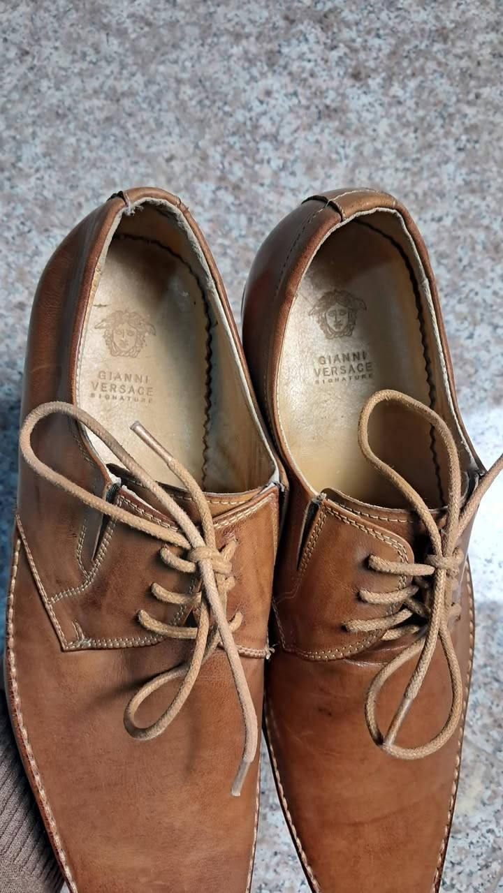 ماركة فرساجي الأصلي قياس 40 ويلبس 40 ونص كذلك 
جلد طبيعي أصلي شرط باله أوربي 
غير مستخدم 
خدمة توصيل لجميع 🚕محافظات العراق


**إذا كنت صاحب هذا الإعلان وتريد حذفه لأي سبب، رجاءا أرسل رسالة إلى الدعم الفني**