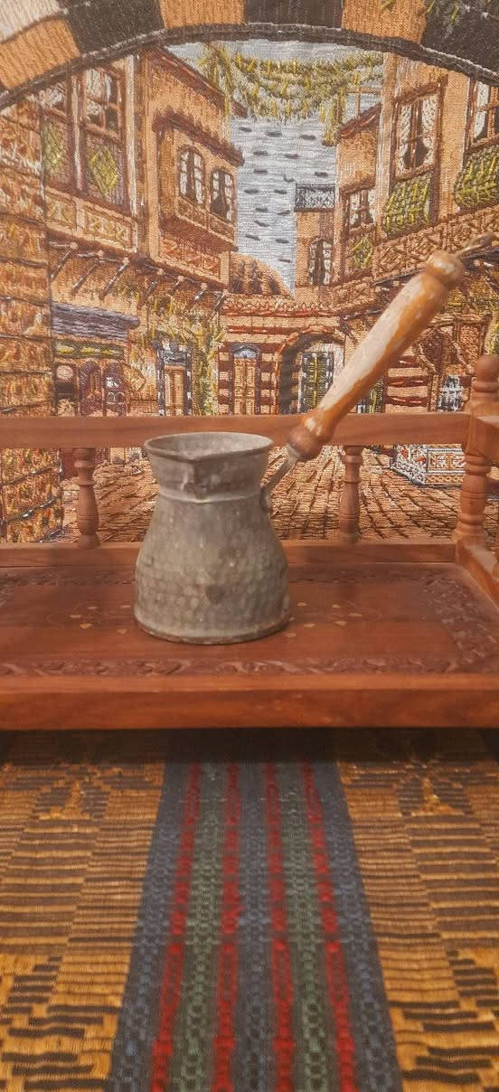 تحفيات ابيع شلع 8 قطع سعرهن 120 الف نهائي يعني قطعه ب 15 الف يوجد توصيل ***********
