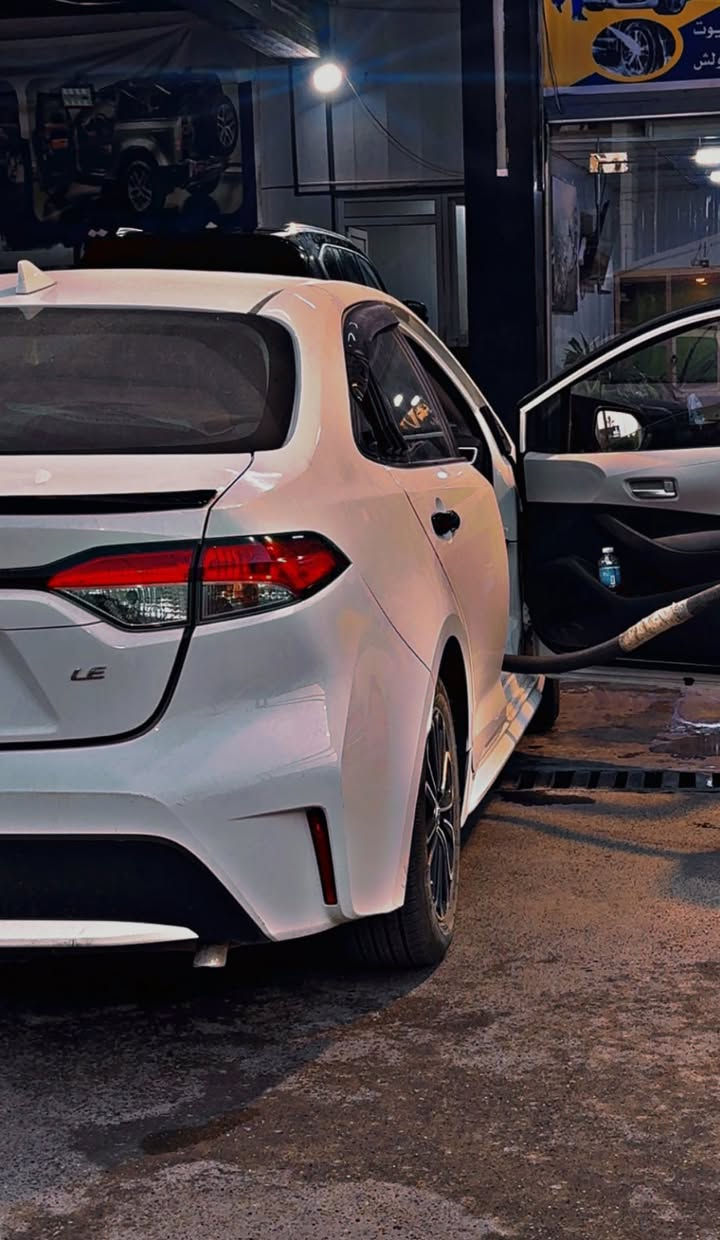 كورلا LE 2021
رقم انبار باسم معوق ولد شاب واقارب ومضمون وكاله تنازل للسياره باقي سنتين وتصير حرة
مواصفات الكورلا المعروفه سياره ناعمة تايرات جدد باتري جديد 
كير محرك كفاله 
صور حادثها مرفق مع الصور 
السعر ١٢٠ $ وبيها مجال تجي وتشوف وتقتنع وبيها مجال شي بسيط 
مكان السياره بغداد 
رقم الهاتف ***********
