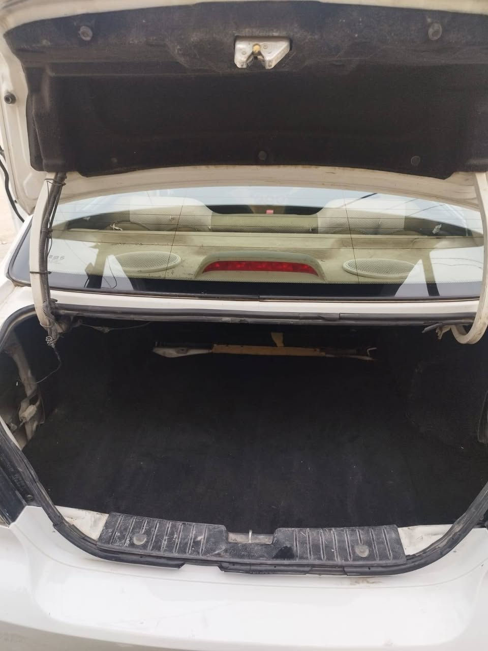 سلام عليكم افيو للبيع 2011 سعره 56 وبيه مجال
كير مكينه خير من الله 
تبريد ثلج 
صبغ عام 
مكاني نجف
***********
