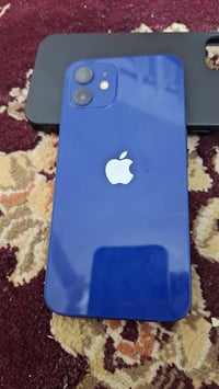 آيفون ١٢ • ٦٤ • بطارية ٧٩