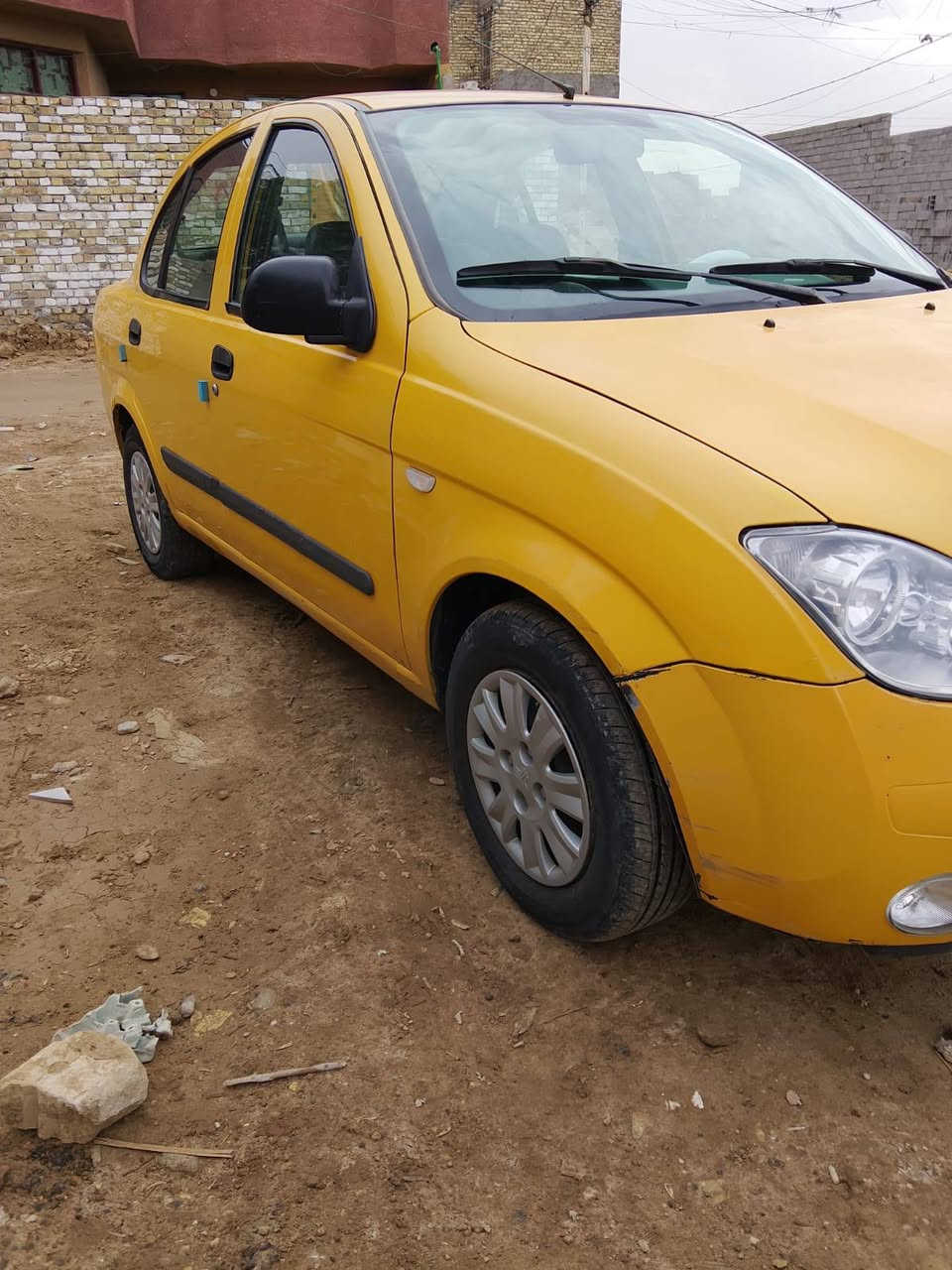 السلام عليكم طيبه 2015 بسمي تحويل ثاني يوم رقم انكليزي السنويه صارلها ٢٠ يوم منتهيه مكينه وكيري مكفولات بيها صبع بخشم البنيد السعر ٤٥ وبيها مجال العنوان بغداد ***********
