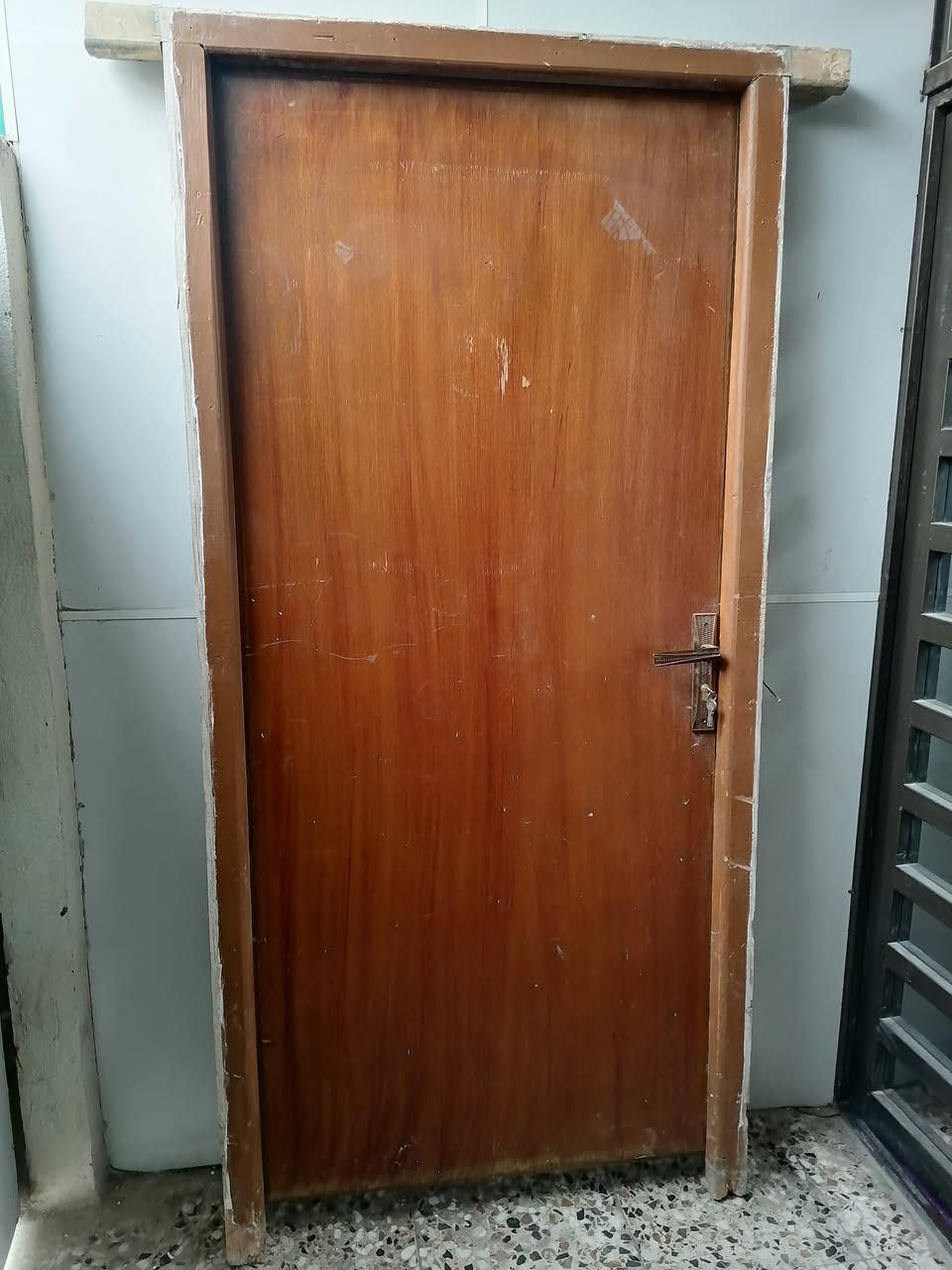 السلام عليكم باب مع الجرجوبة للبيع


**إذا كنت صاحب هذا الإعلان وتريد حذفه لأي سبب، رجاءا أرسل رسالة إلى الدعم الفني**