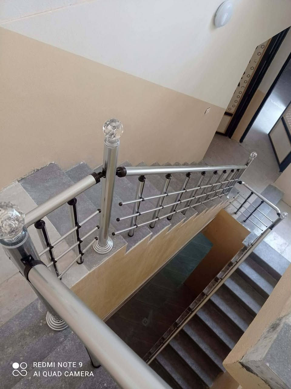 ✨ عروض معمل برج الذهبي للألمنيوم ✨
🔹 كاونترات نوع تركي ثقيل 🇹🇷💯
🔹 شبابيك سلايت
🔹 شبابيك بلاستك
🔹 أبواب بلاستك
🔹 بليت ثقيل وجودة عالية
🔹 يشمل الشد والنقل
🔹 ضمان 3 سنوات على المقطع 💯
📍 فروعنا:
▪️ الفرع الأول: أيمن الموصل الجديدة – فرع السايلو
▪️ الفرع الثاني: موصل الأيسر – حي العربي
✔️ شغل متقن
✔️ جودة مضمونة
✔️ أسعار منافسة
من تخابرون بلغو من طرفي المندوبه رحيق  (اي شخص من طرفي يحصل تخفيض)


**إذا كنت صاحب هذا الإعلان وتريد حذفه لأي سبب، رجاءا أرسل رسالة إلى الدعم الفني**