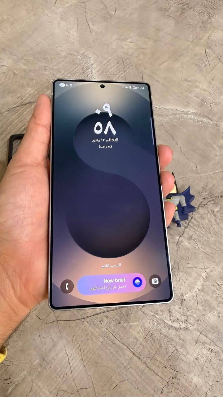 سلام عليكم
S25 Ultra 
12/256GB
2Sim/Vitnam 
كامل ملحقات
المهتم يتواصل علرقم ***********
