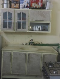 كاونتر • مستعمل • نظيف