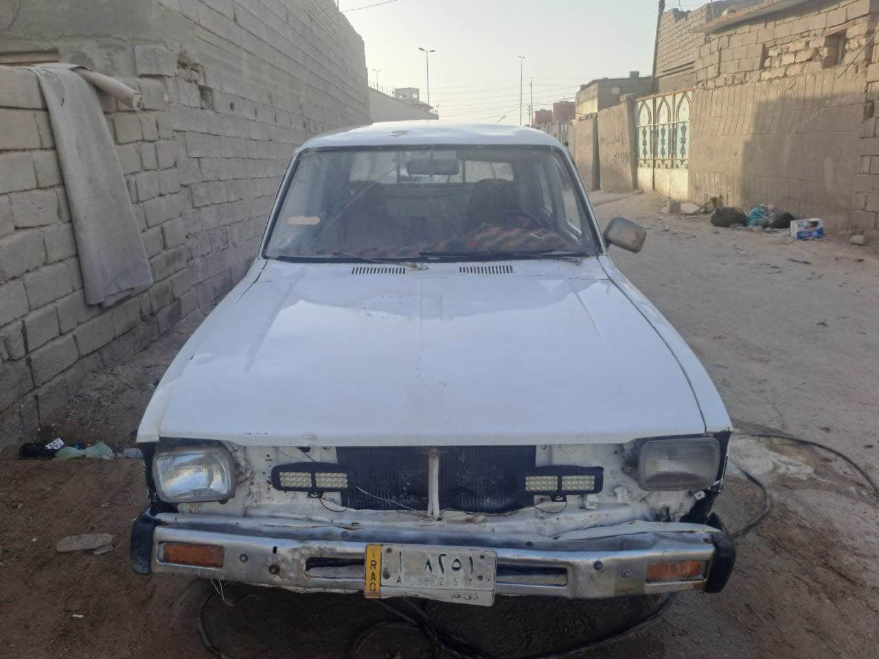 بيكم مديل ٨٢ رقم ذي قار 
المكان البصره الزبير 
السعر 20
*********** Singapore
