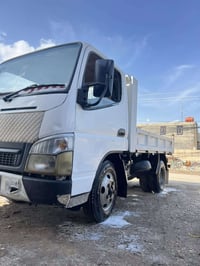 كنتر قلاب للبيع شاصي كفالة عامه مكينه جديده وسياره كلش جديده مكان . ‭٠...