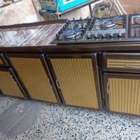 كاونتر المنيوم اربع ابواب وطباخ منظدي خمس عيون شرط شغال ثنينهم السعر  ...