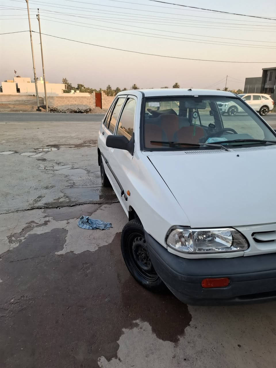 سلام عليكم للبيع اوالمراوس شرط التحويل موديل ٩ كير مكينة كفالة لبدي شوف العين تخم تاير جديد حدادية جديدة كهربائيات كلهة  شغالة نقصهة بس تبريد واتساب موجود ***********
