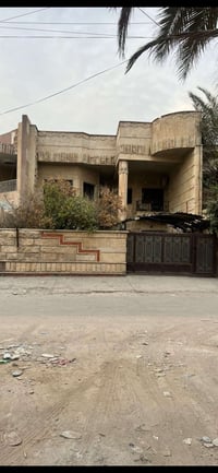 دار البيع مسلح   المساحة.   326 م.   الواجهة.   10 م   كراج  + وحديقة ...