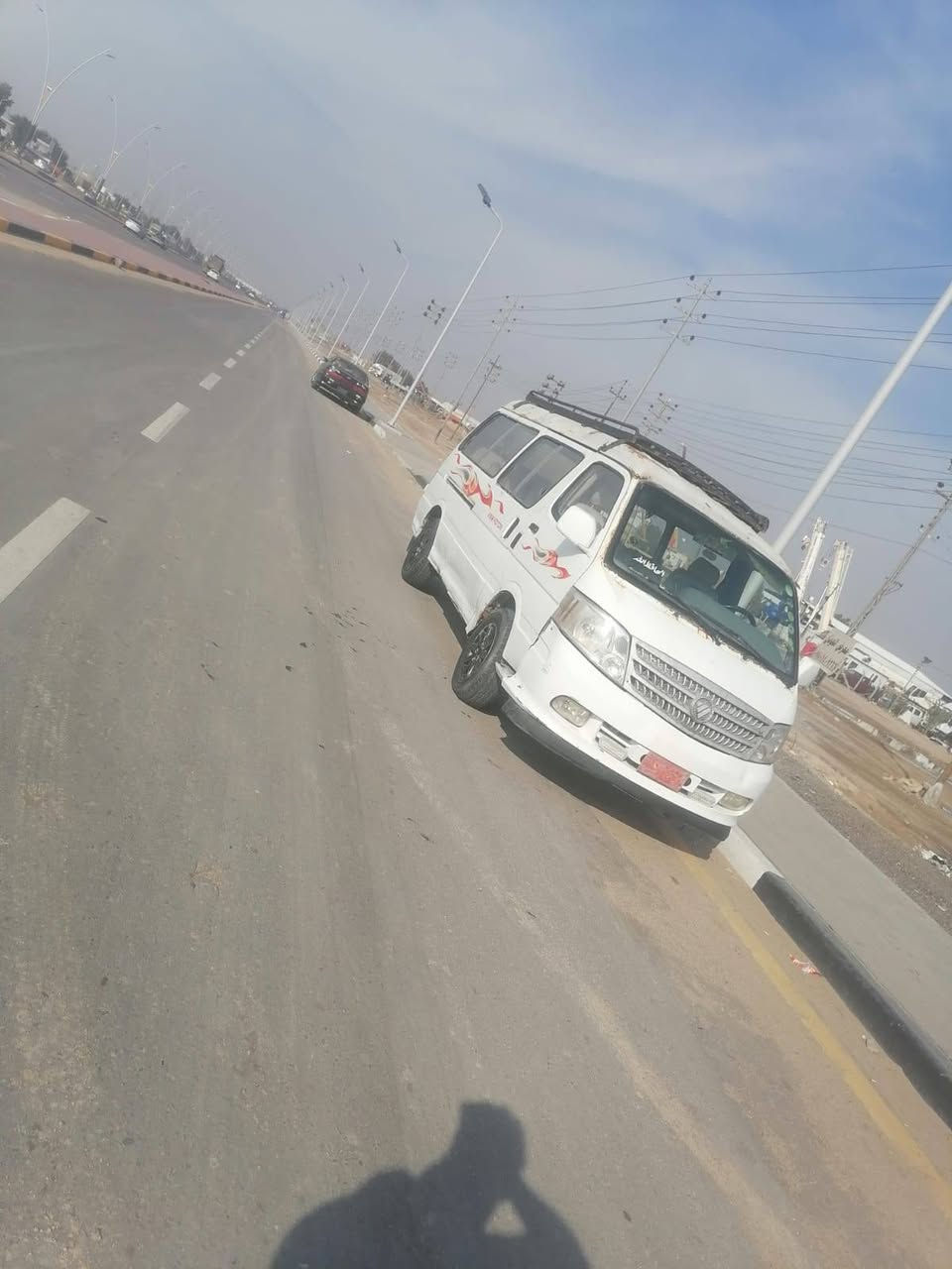 مكلف بل نشر سلام عليكم فتون ٢٠٠٩ مكينه ونجي ٦  وكير جدد ستوني شادهن رقم احمر شرط تحويل  شواصي كفاله تخم تاير  شواصي كفاله  مكاني البصره الزبير  سعر ٢٠ بيه مجال  الهاتف ***********
