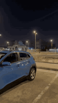 السلام عليكم 
كونا 2022
وارد 
مواصفات
نظام منحدر
تدفءة كشنات مع ستيرن
لد نهاري
كامرة خلفيه
إشارة بالمري
فتحه  
امرقم بغداد
لون سمائي
السعر 135 وبيه مجال
***********
