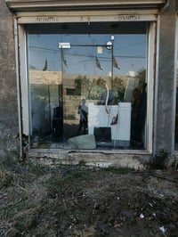 شباب كبنكات عدد2 وجام خانه عدد2 نضيفات  سعر الجام خانه ولكبنك 750 وكله...