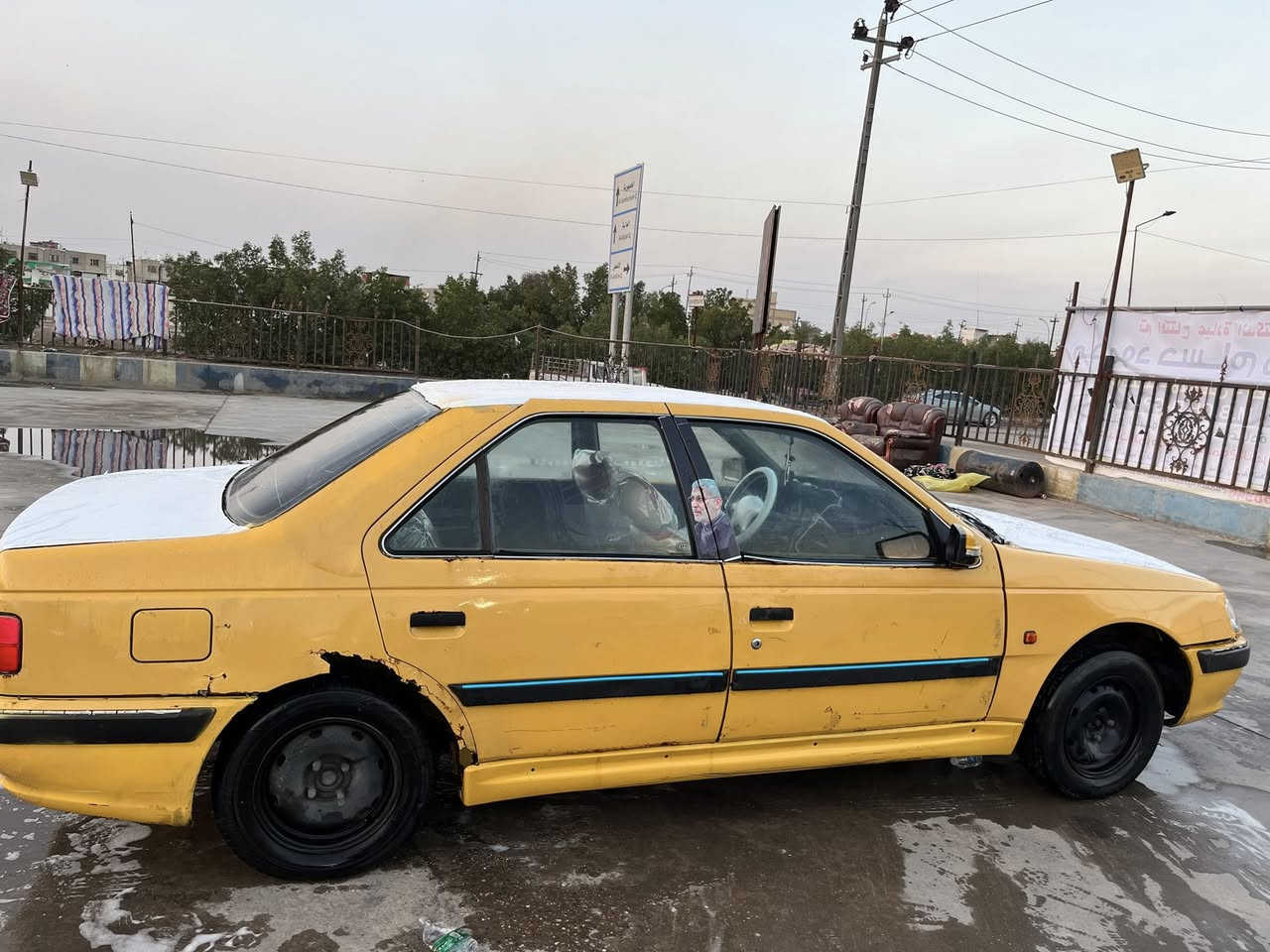 بيجو بارص مديل 2013 مكينه كير حلاوت سياره شوف لعين راعيه موجود مكان بصره  
سعر 20 وبيه مجال قليل رقم ***********
