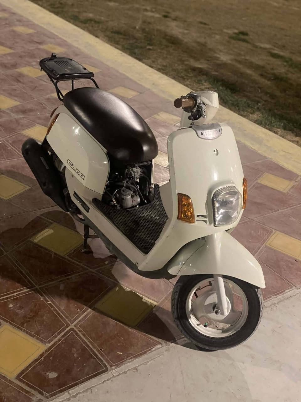 السلام عليكم بوليسي داخل كريمي دراجه جديده كلشي ماعايزه موديل 2008 كفاله عامه مكاني حله ***********
