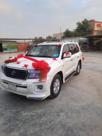 لاندكروز موديل 2009رقم بغداد سياره جاهزه من كلشي كير مكينه حداده كفاله...