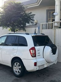 تيغو • ٢٠١٣ • حاجياواي