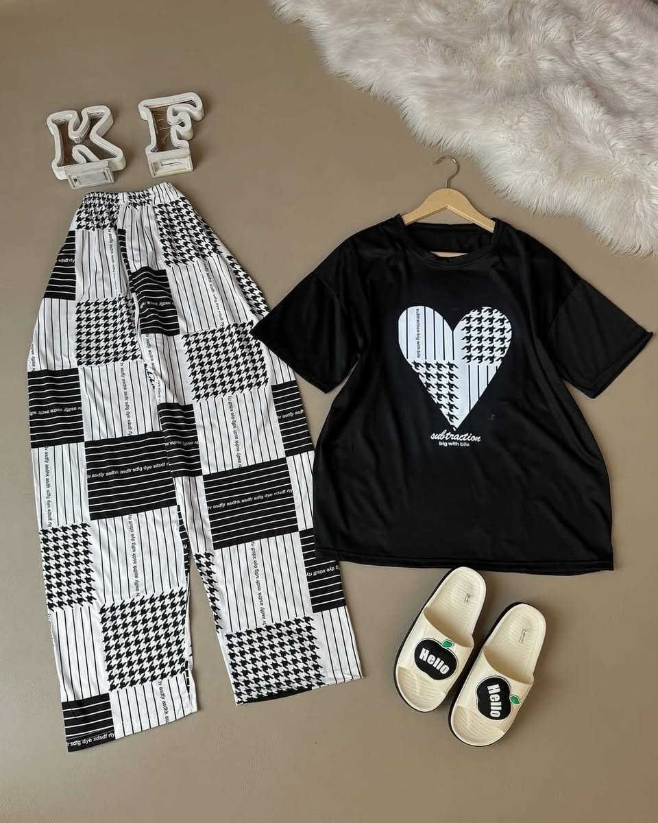 تراك نسائي قطن درجة اولى 
فري سايز قالب راهي 
سعر الدرزن 
وزن 60 الى 90 كغم 
الدرزن مشكل اربع نقشات


**إذا كنت صاحب هذا الإعلان وتريد حذفه لأي سبب، رجاءا أرسل رسالة إلى الدعم الفني**