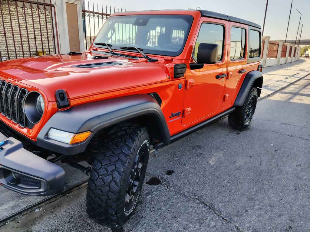 السلام عليكم حبايب

جيب رانكلر 2023

لووون مميز

محرك 2000 توربو انطلاقه وتعجيل فوووول

هايبرد، الكترك، بانزين، بلك ان

السياره جديده كلش ماشيه 16 الف فقط ودخول جديد على ايدي رقم بغداد دولي وبسمي

حادثها جدا بسيط والصور بالمنشور

 بنيد مبدل  باب الصدر صبغ وقليل بنهاية الجاملغات الاماميه إثر كردحه

ايرباك الستيرن طاك ومرجع سستم
السعر 299 بيع او مراوس حسب القناعه
مكاني بغداد حي الجامعه ت*********** بغداد, العراق
