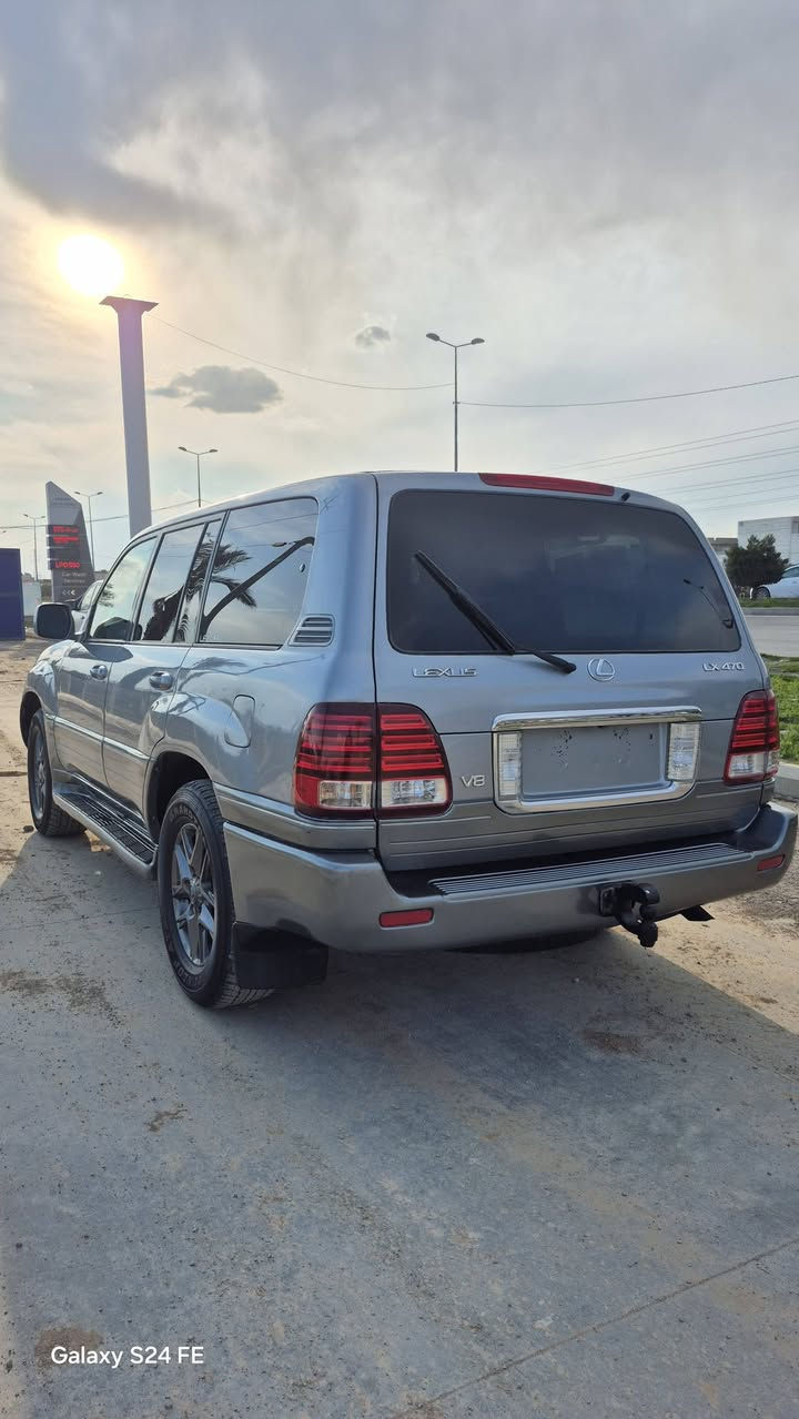 ماشاٲلڵە لەماڵی هەمولایەکمان لکزز 2005 دوبەی ساخ موسوبڕاوە بەشەرت پێوست بەوەسف ناکات هەموگیانی وەکشەریکەی ماوە لۆک مەکینەوگێڕ دبڵ گێڕ شەرت حیزام بۆیاخم کردوە تەنها بۆجوانی بێدەحم  سحری 115 گەڵا  *********** سوپاس ئەدمین
