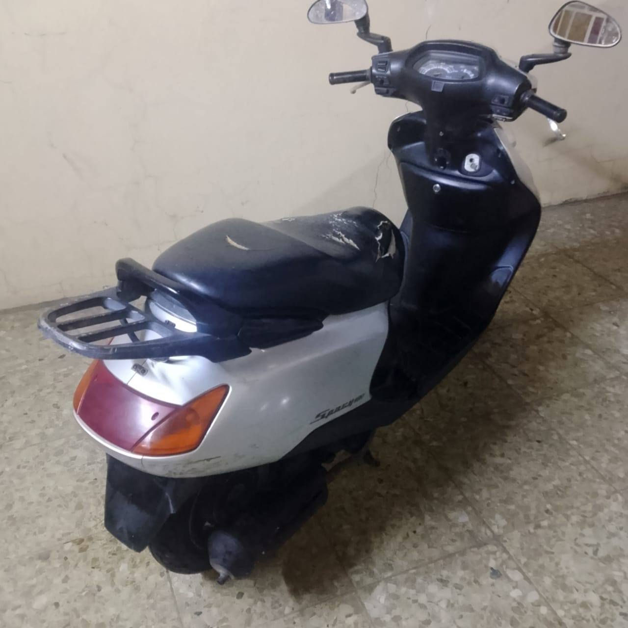 سلام عليكم سبيسي بحاله جيدة السعر 350 بغداد حي جوادين


**إذا كنت صاحب هذا الإعلان وتريد حذفه لأي سبب، رجاءا أرسل رسالة إلى الدعم الفني**