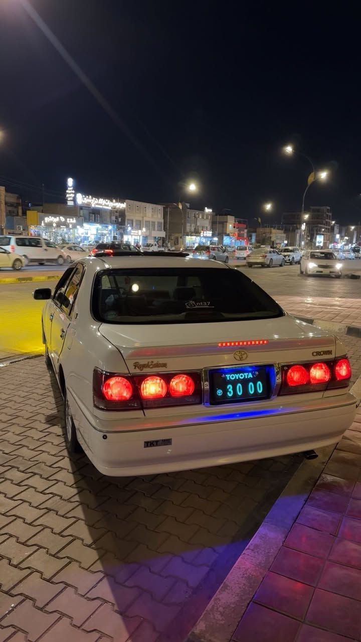 السلام عليكم
سياره للبيع ملكه كراون 
الموديل : 2000
المواصفات : 1-رادار امامي
2-اربع حساسات امامي وخلفي 
3-كامرات اماميه ثنين
4-اربع دكم كرستال اصل 
5-فتحه
6-D4 الچبير
7-تبريد امامي خلفي
8-ثلاجه خلفيه
9-تخم تاير جديد
10-حداديه جديدة
11-نمرة نجف انگليزي تحويل ثاني يوم بأسمي
12-كشنات اربعه كهرباء
13-تحكم ستيرن(عضلات)
14-تدفئه 
15-دواخل مخمل بيجي
16-ويل نجمه ابيض
17-مري اصل ملكه
18-سيدي6 اقراص جنجر
19-بلوتوث اصل
20- غراض جنطه كامله بدون نقص برغي واحد
21-گيجات الكترونيه
22-سستم صوت +دمامات فول
23- اربع كشنات خزن
رقم الشاصي : 75

السعر🛑 170 بي مجال للشراي

ملاحظه : السياره لاگص ولا نقل جثه تحوير نجف فوگ جوه 
مكاني النجف الأشرف

رقم الهاتف : ***********
