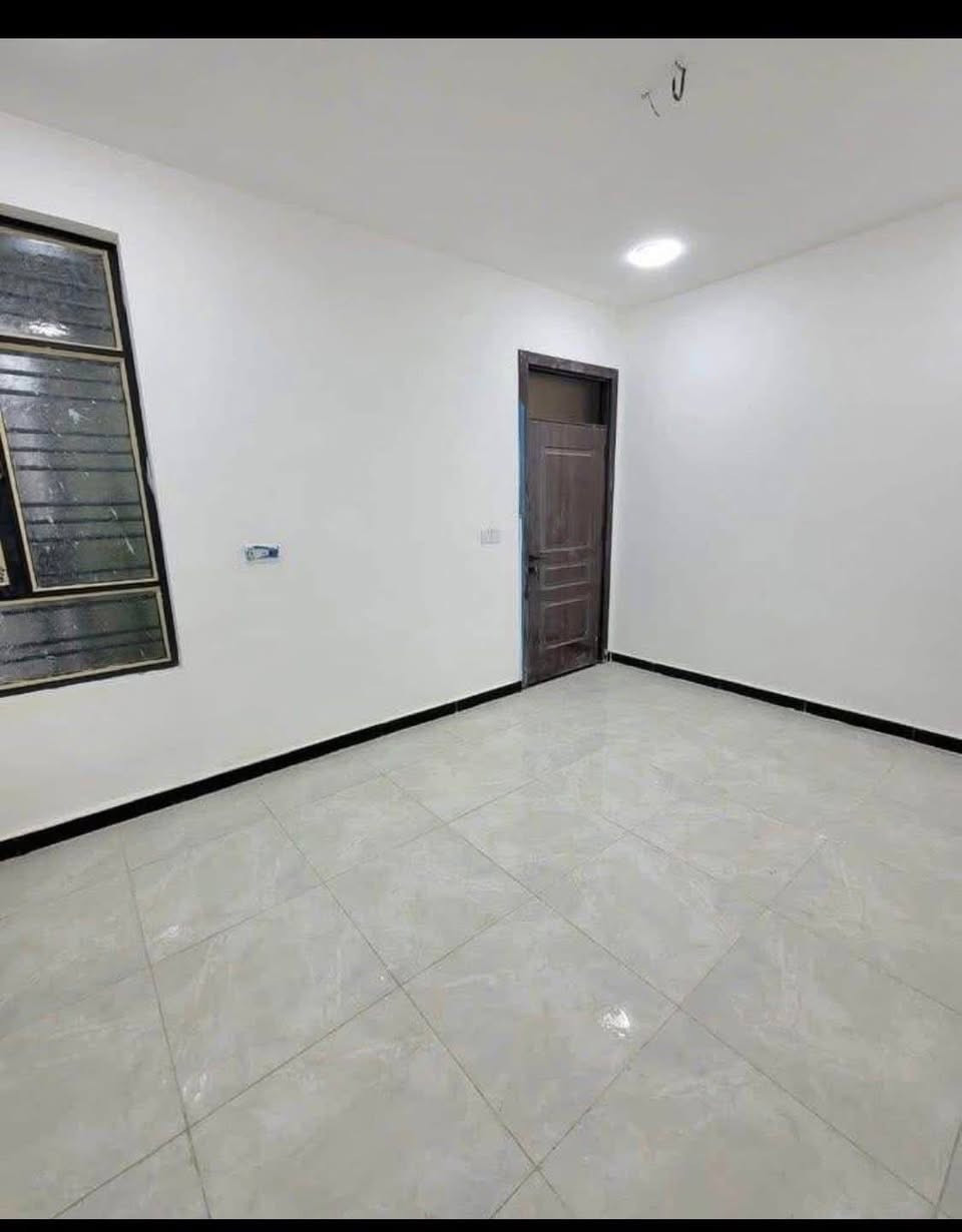 للبيع بنايه حديثة في الاسكان شارع مستشفى الطفل بناء ٢٠٢٥ المساحة ٨٠ متر تحتوي على ٧ شقق ومحل الوارد الشهري ٤ ونص ملايين السعر ٧٠٠ مليون.
للاستفسار الاتصال على الرقم
***********
