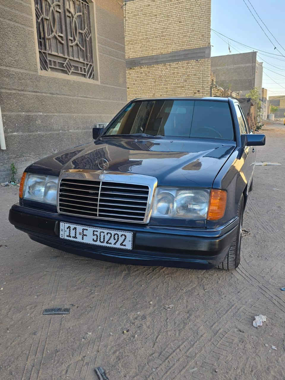 يا الله للبيع فقط دب
موديل 89 رقم بغداد دولي الجديد
محوره دي فور ملكه يعني شلعه ونعومه مكينه وكير جدد 
حداديه جديده تبريد ثلج 
اريل كهرباء جام امامي كهرباء سنتر لوك شغال مصبوغه عام بدون ضربه قواعد دبل بلاد السعر 60 وبيه مجال مكاني كربلاء الاستفسار ***********
