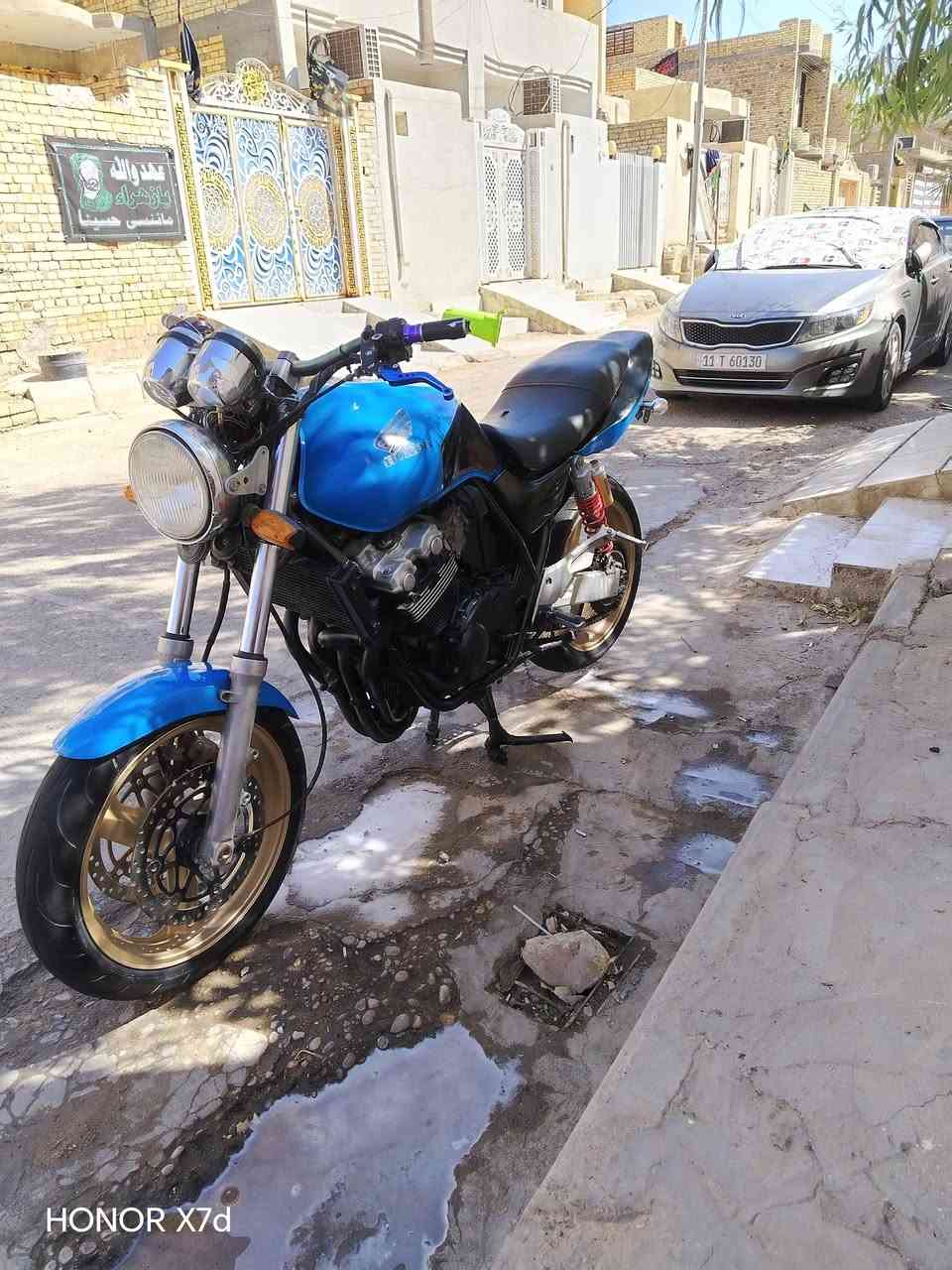 سلام عليكم البيع سيبي فور جيل ثاني درجه خير من الله
مكينه كير فوال وراق صولي كامله السعر مليون ونص
***********
