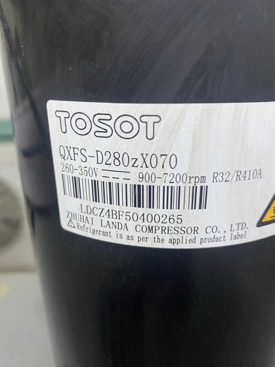 توسوت 3 طن كاسيت/كرمبريسر انفيرتر/كارت داخلي كارت.خارحي فان داخلي  وفان خارجي  للاستفسار ***********
