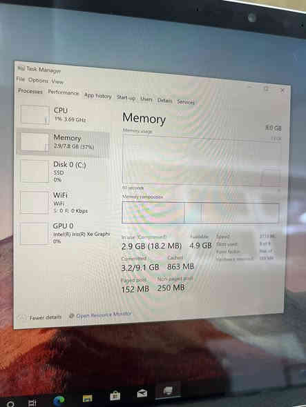السلام عليكم
عندي جهاز مايكروسوفت نظافه 100\100
مستعمل شهرين فقط وهاي مواصفاتة منزلهن بالصور
اريد ابيعه
السعر/600,000 دينار
للاستفسار/***********
